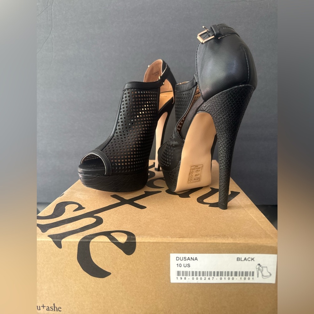 Beau+Ashe Dusana Heel Black Size 10